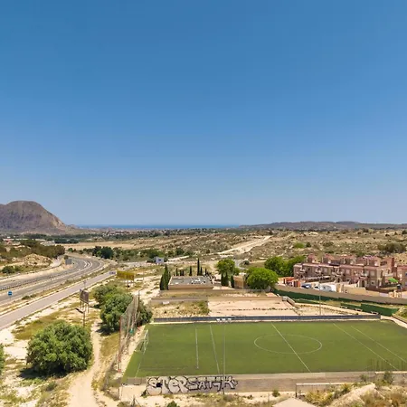 Luxury Paraiso Alicante - Piscina Salada Climatizada, Chimenea, Gymnasio, Despacho, Futbol , Golf , Bbq , Netflix Villa *