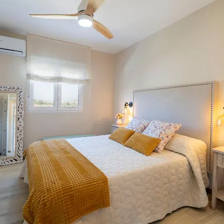 Luxury Paraiso Alicante - Piscina Salada Climatizada, Chimenea, Gymnasio, Despacho, Futbol , Golf , Bbq , Netflix * Rebolledo