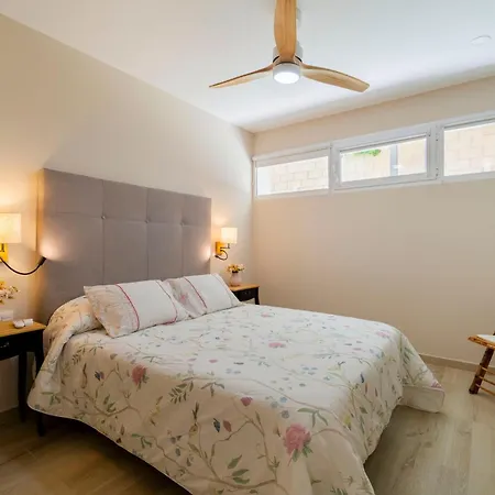 Villa Luxury Paraiso Alicante - Piscina Salada Climatizada, Chimenea, Gymnasio, Despacho, Futbol , Golf , Bbq , Netflix *