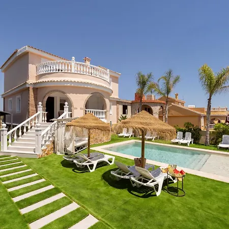 Villa Luxury Paraiso Alicante - Piscina Salada Climatizada, Chimenea, Gymnasio, Despacho, Futbol , Golf , Bbq , Netflix Rebolledo